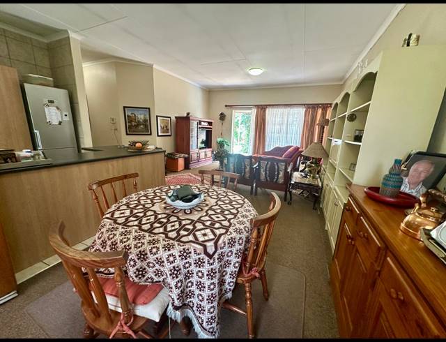 2 BEDROOM FREESTANDING FOR SALE IN SUNAIR PARK